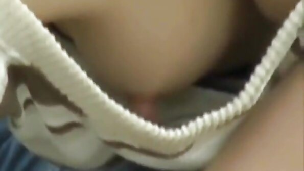 Марика Хасе седи на огромен черен петел безплатно порно клипове и подскача като добра курва